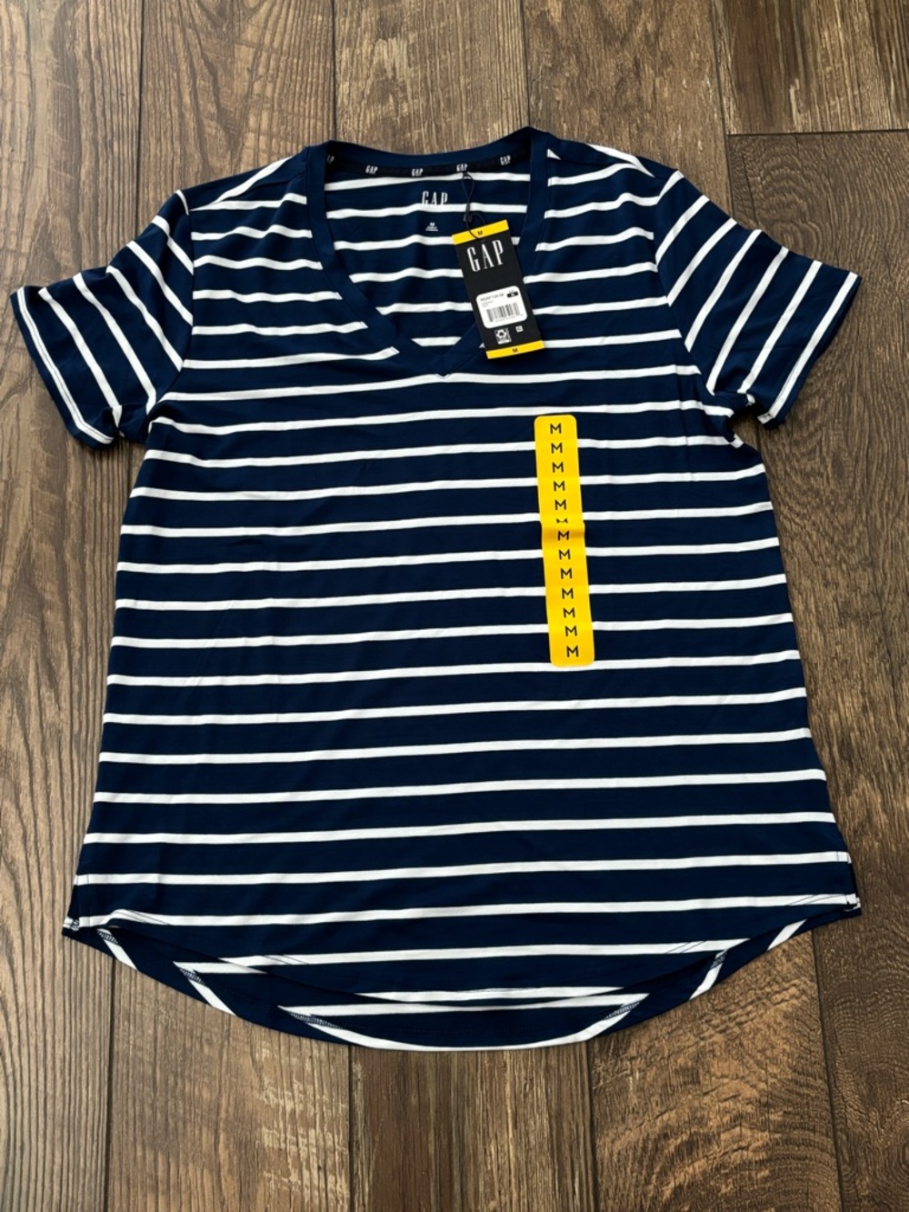 GAP Navy and White Striped V-Neck Tee Size Medium